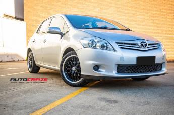TOYOTA COROLLA CHEETAH SPORTS BLACK SUEDE